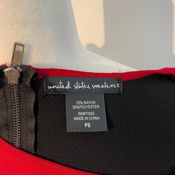 United States Sweaters Black & Red Colorblock Dress size PS - Picture 3 of 4